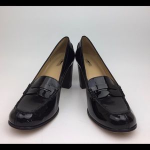 - MICHAEL KORS Buchanan Block Heel Loafer sz…